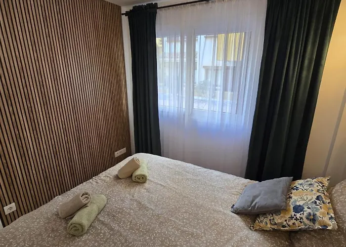 Daire Paula Punta Prima *