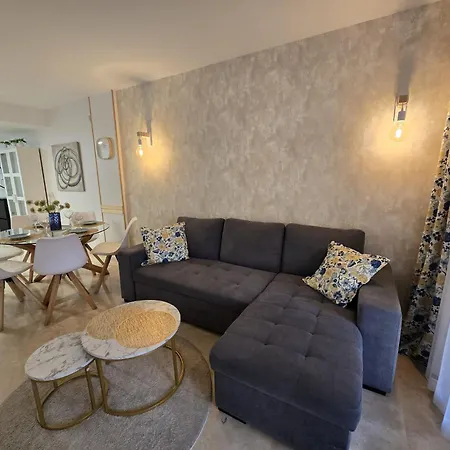 Apartman Paula Punta Prima